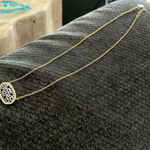 Kendra Scott Elegant Gold and Silver Pendant Necklace - Picture 3 of 3